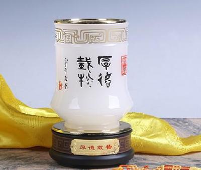 厚德载物玉石笔筒 苏州 常熟 吴江庆典礼品 会议纪念品定制